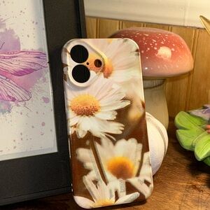 Floral Phone Case - IPhone 16